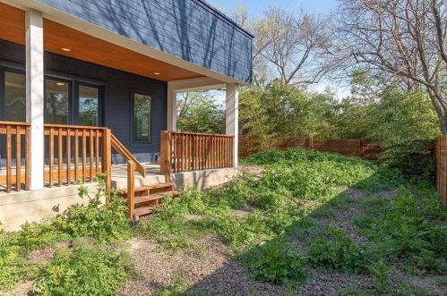 2509 Del Curto Rd, Austin TX 78704-4880 exterior