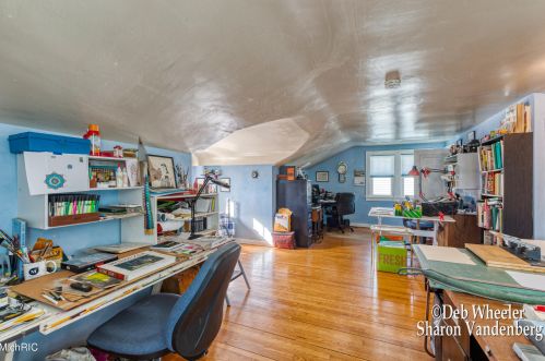 1824 Godwin Ave, Grand Rapids MI 49507-2673 exterior