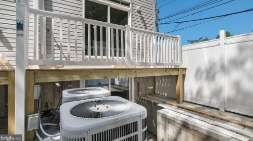 1503 49 St, Philadelphia PA 19143-4411 exterior