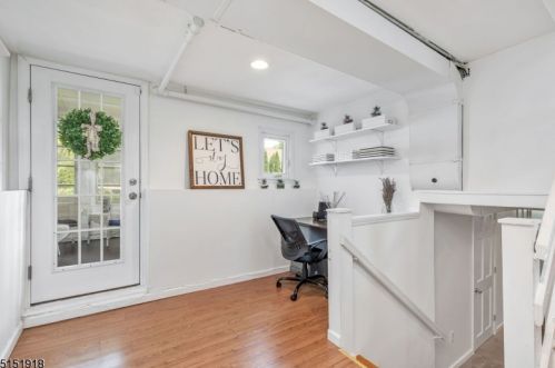 2 Lenhome Dr, Cranford NJ 07016-2954 exterior