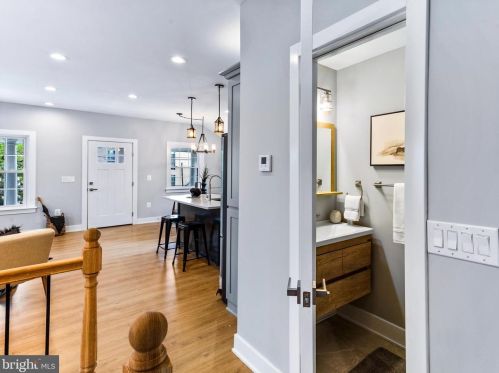 4812 Hayes St, Washington DC  20019-3649 exterior