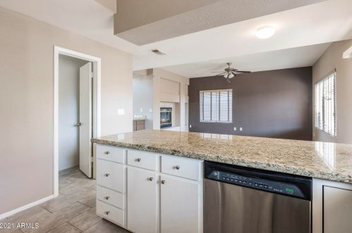 4523 Bluefield Ave, Phoenix AZ 85032-1420 exterior