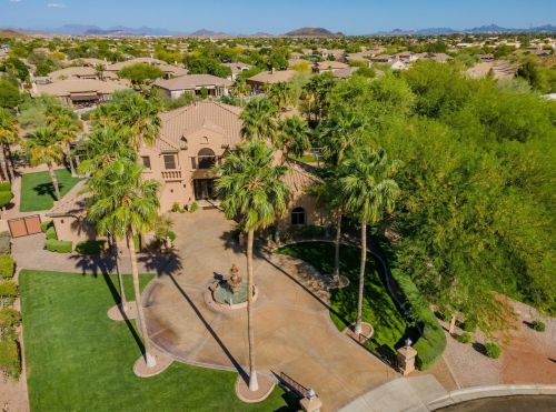 25401 45th Dr, Phoenix AZ  85083-2243 exterior