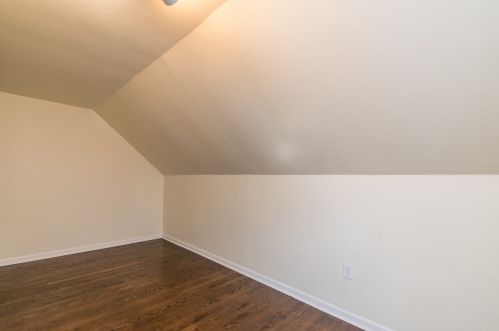 1106 Pne St, Waukegan IL 60085-2728 exterior