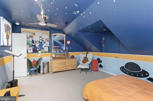 1019 Bent Rd, Media PA 19063-1623 exterior