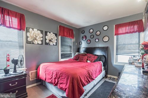 126 Spruce St, Camden NJ 08106-1618 exterior