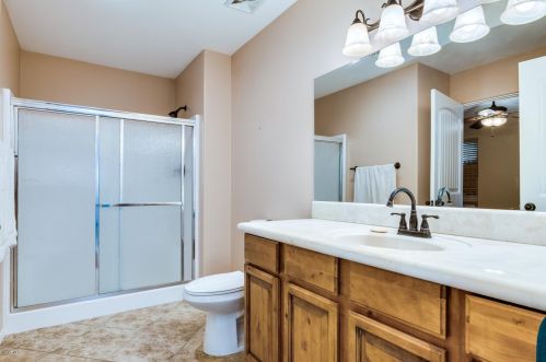 43928 20th St, Phoenix AZ 85006-2323 exterior