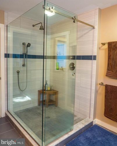 3433 Larkington Dr, Edgewater MD 21037 exterior