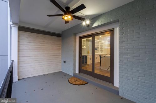 1337 Massachusetts Ave, Washington DC  20003-1540 exterior