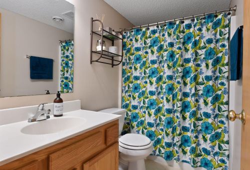 867 Ravoux Cir, Chaska MN 55318-2406 exterior