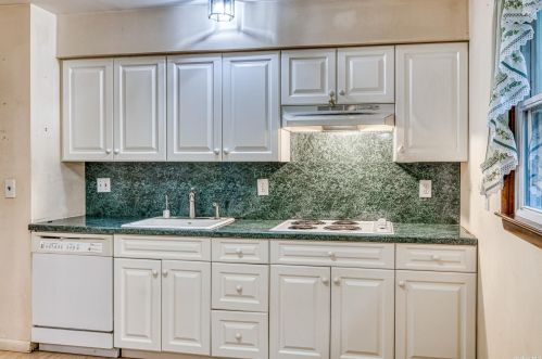 317 Plymouth St, Huntington Station NY 11746-7018 exterior