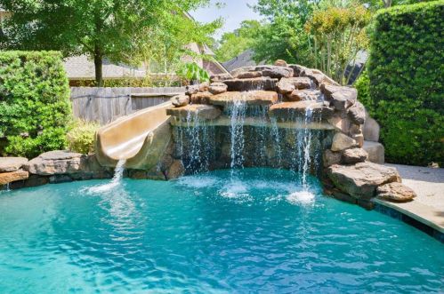 2114 Fern Creek Trl, Humble TX 77346-3063 exterior