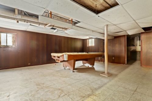 6417 Magnolia Ave, Chicago IL 60626-5306 exterior