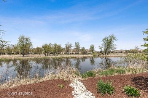 1026 Wedgewood Dr, Bull Valley IL 60014-6976 exterior