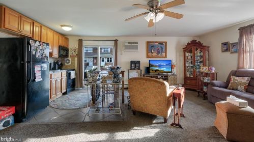 300 Ashland Ave, Manor PA 19036-1938 exterior