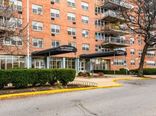 825 Morrison Ave, Bronx NY  10473-4443 exterior