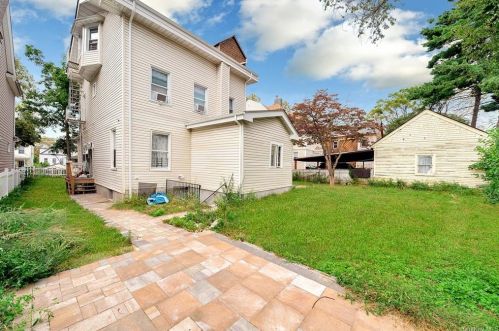 357 4th Ave, Mount Vernon NY 10550-4103 exterior