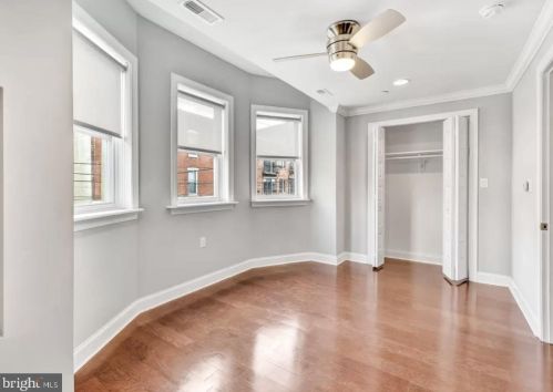 602 2nd St, Philadelphia PA  19147-2437 exterior