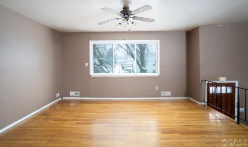 2 Throckmorton Ct, Old Bridge NJ 08857 exterior