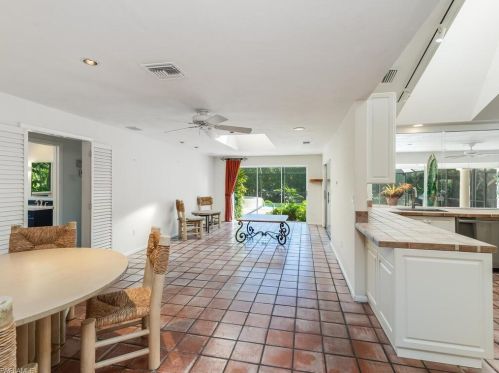 4038 Old Trl Way, Naples FL 34103-3542 exterior