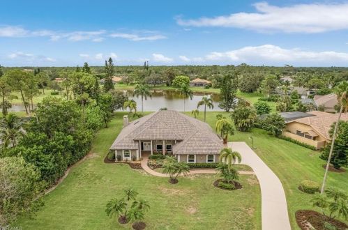 1936 Empress Ct, Naples, FL 34110-1004