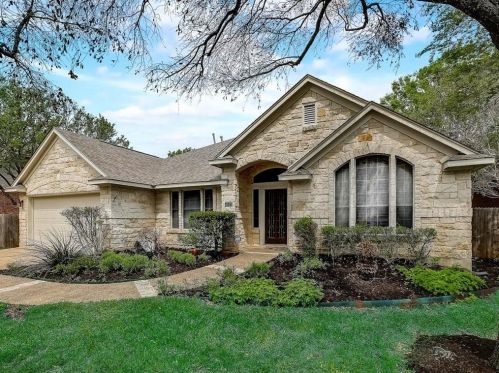 4520 Eagle Feather Dr, Austin, TX 78735-6466