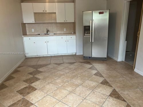 6022 Larmon St, Tampa FL 33634-5198 exterior