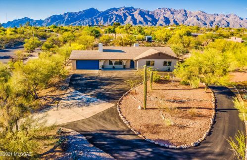 4110 Camino Cardenal, Tucson, AZ 85718-6906