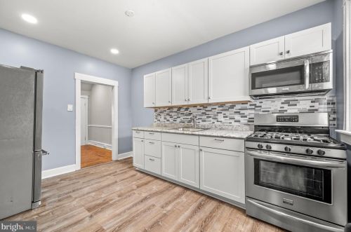 7016 Limekiln Pike, Philadelphia PA 19138-3130 exterior