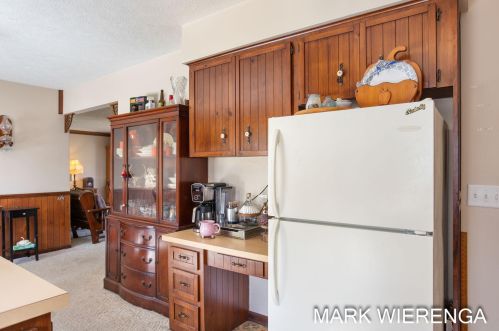 431 Mt Garfield Rd, Meskegon MI 49441-6000 exterior