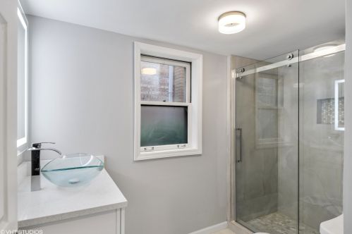 3114 Jerome St, Chicago IL  60645-1143 exterior