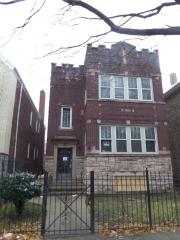 7012 Artesian Ave, Chicago, IL 60629-1424