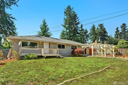 20211 12 Pl, Seattle WA  98198-3367 exterior