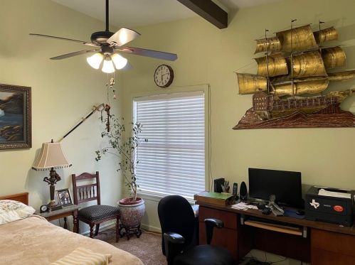 1204 Custer St, Seymour TX 76380-4008 exterior