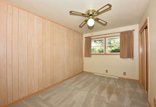 4439 Spg Ln, Milwaukee WI 53223-4454 exterior