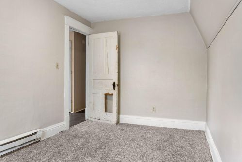 2131 Harrison Ave, Meskegon MI 49441-1490 exterior