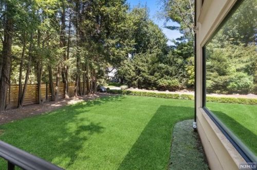 177 Orchard Rd, Demarest NJ  07627-1715 exterior