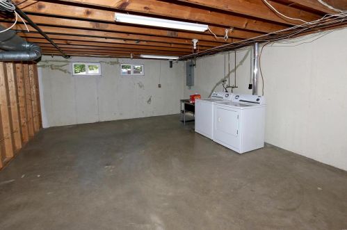 1823 Bookbinder Dr, Saint Louis MO 63146-4308 exterior