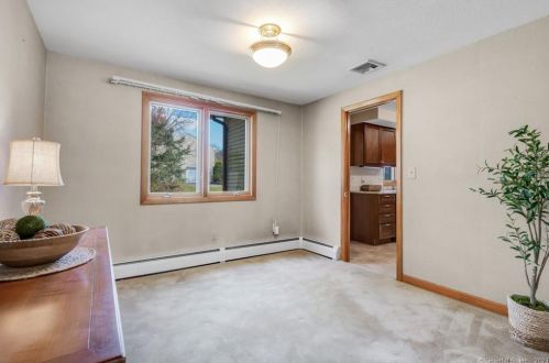 466 Church St, Hartford CT 06103-1107 exterior