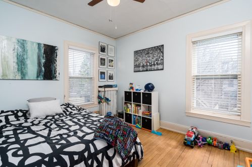 3258 Shepard Ave, Milwaukee WI  53211-3136 exterior