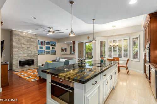 15426 4 Ave, Phoenix AZ 85041-3182 exterior