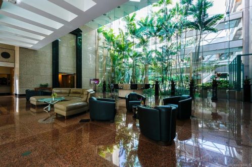 1888 Kalakaua Ave, Honolulu HI  96815-1510 exterior