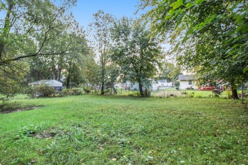 506 Della St, Kalamazoo MI 49002-3567 exterior