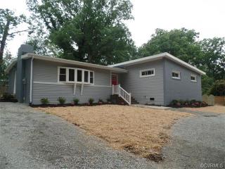 1673 Forest Glenn Cir, Chester VA  23836-6113 exterior