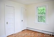 275 Main St, Windsor Locks CT 06096-0025 exterior