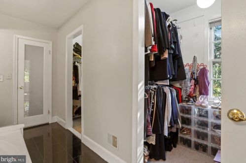 3711 Ingomar St, Washington DC 20015-1819 exterior