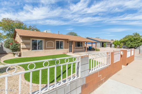 1640 47th Dr, Phoenix, AZ 85035-4004