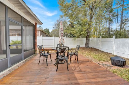 43 Magnolia Lake Dr, Defuniak Springs FL 32433-5252 exterior