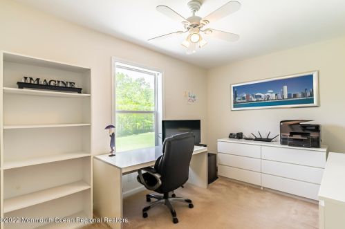 660 Berkeley Ave, Berkeley Township NJ 08721-3703 exterior