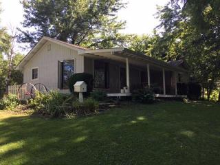 3338 Blacks Rd, Hebron, OH 43025-9775